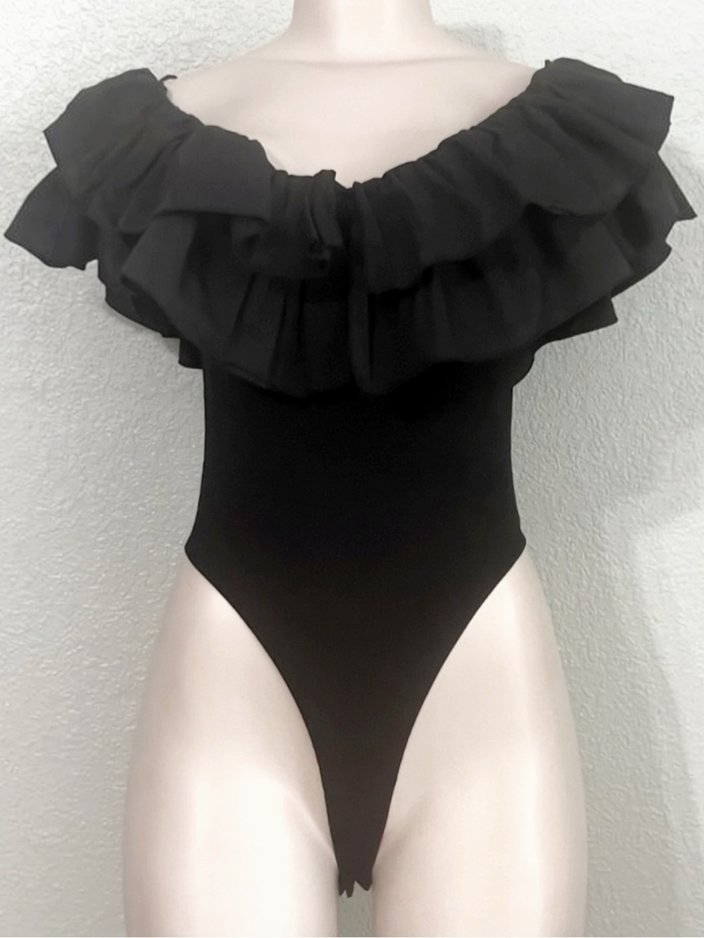 Meet Me In Santorini Black Dramatic Ruffle Off-Shoulder Bodysuit SZ S